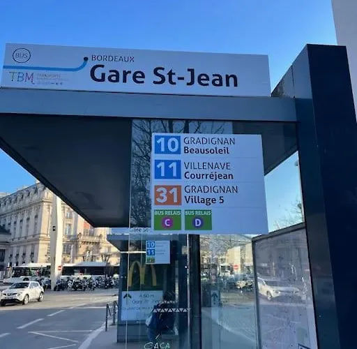 Appartement En Face De La Gare Saint Jean